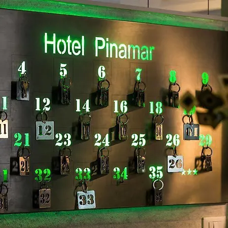 Otel Pinamar 3*